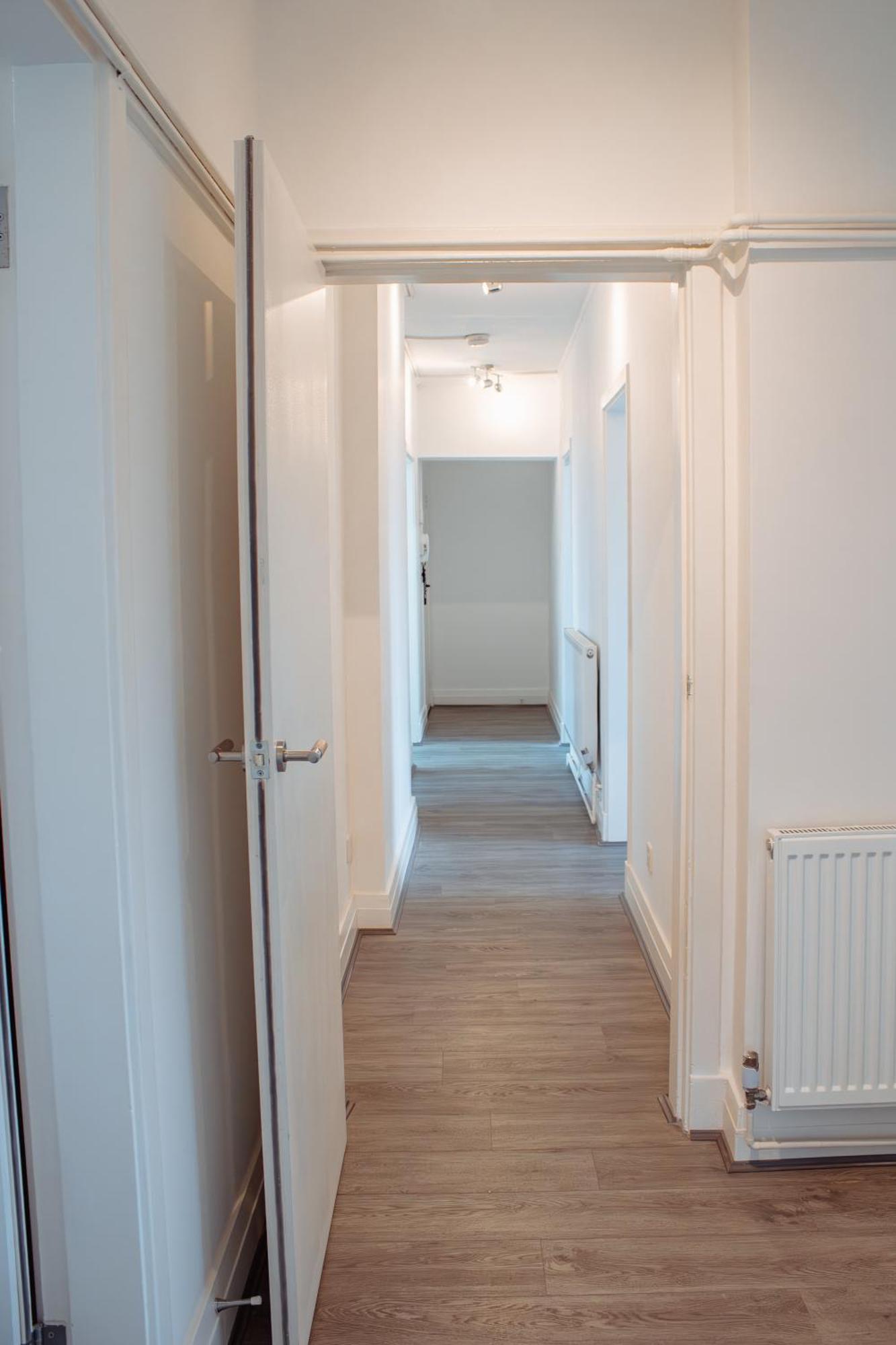 Spacious 4-Bed Flat - 10 Mins To City Centre Leeds  Exterior photo